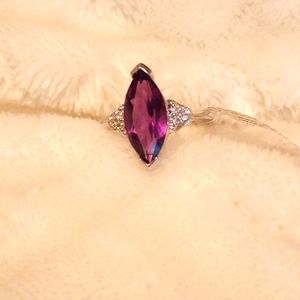 Gorgeous Women's SterlingSilver1.35 Amethyst size 7